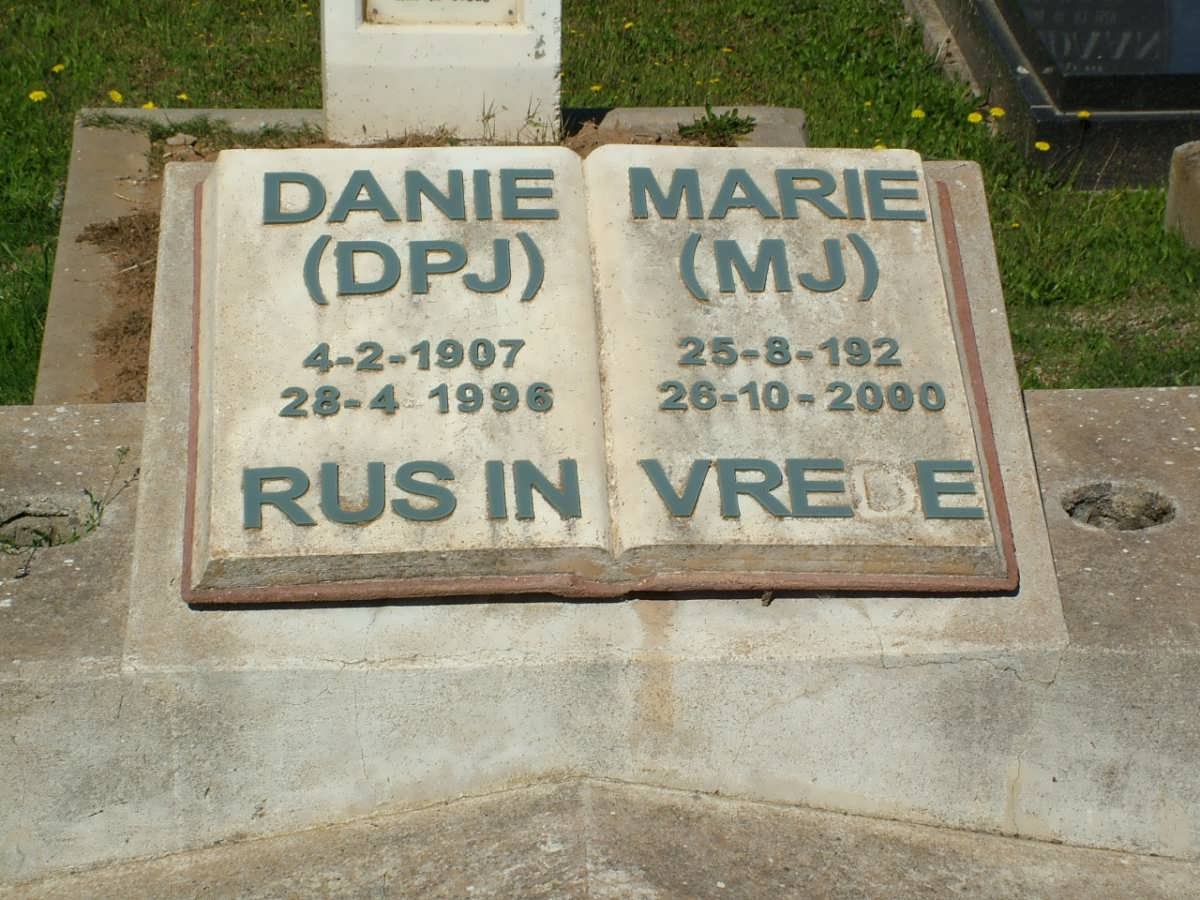 ?YN D.P.J. 1907-1996 &amp; M.J. 192?-2000