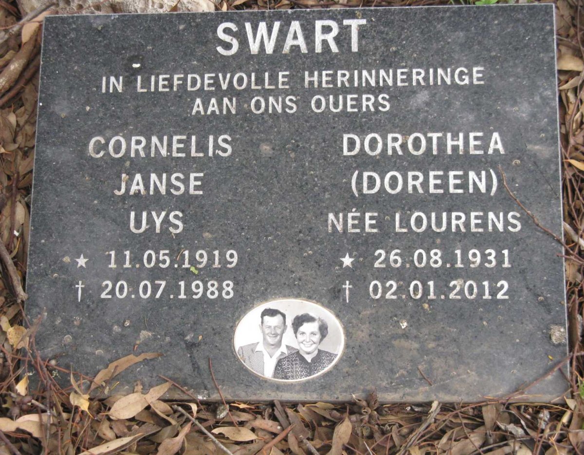 SWART Cornelis Janse Uys 1919-1988 &amp; Dorothea LOURENS 1931-2012