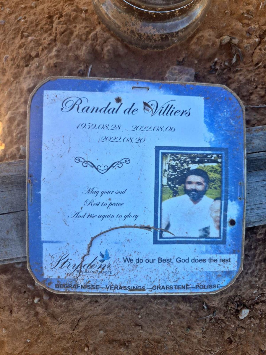 VILLIERS Randal, de 1959-2022