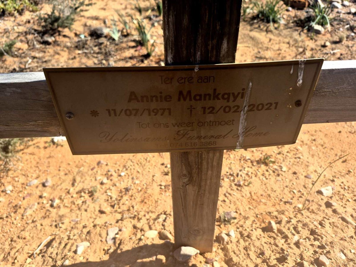 MANKQYI Annie 1971-2021
