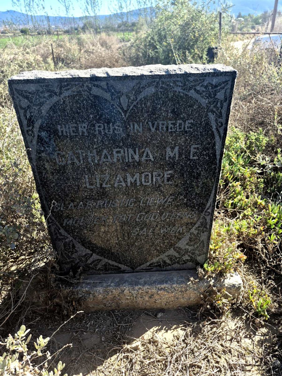 LIZAMORE Catharina M.E.