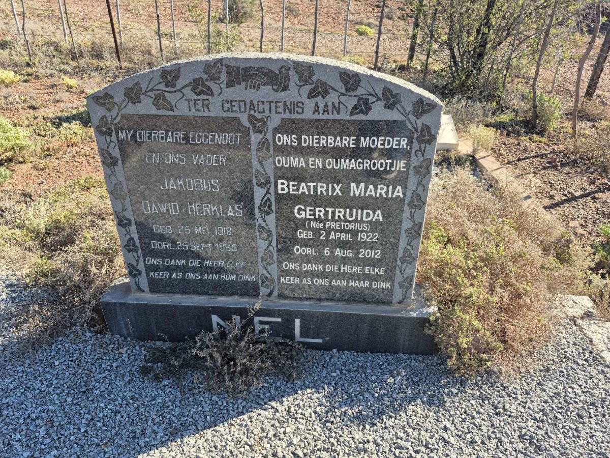 NEL Jakobus Dawid Herklas 1918-1965 & Beatrix Maria Gertruida PRETORIUS 1922-2012