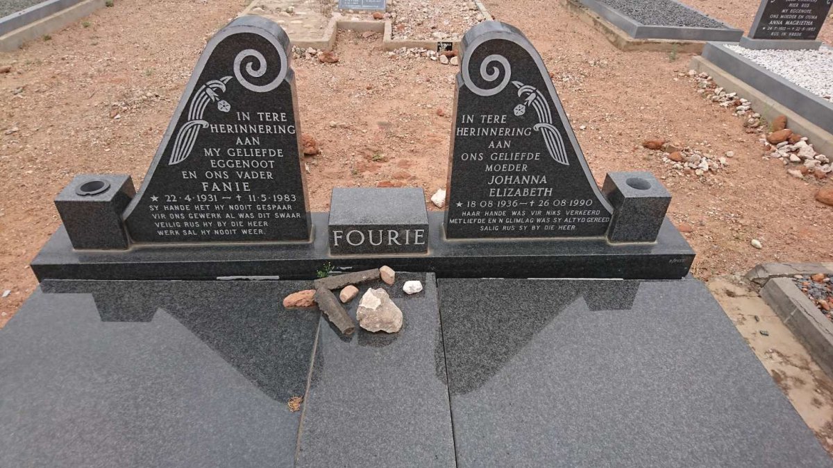 FOURIE Fanie 1931-1983 &amp; Johanna Elizabeth 1936-1990