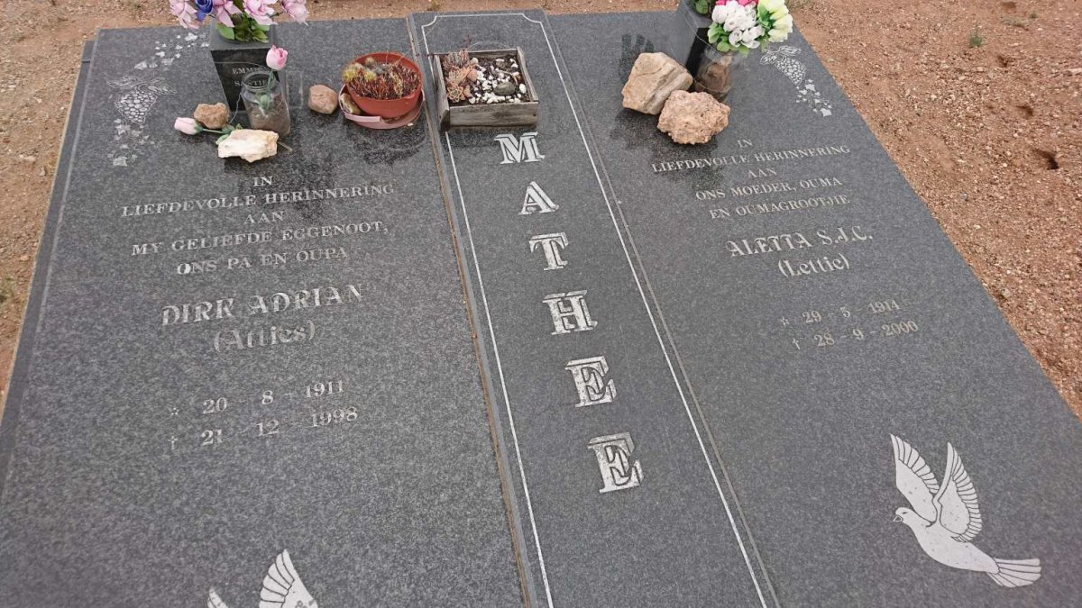 MATHEE Dirk Adrian 1911-1998 &amp; Aletta S.J.C. 1914-2000