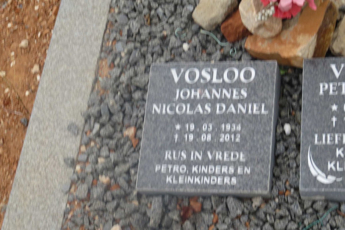 VOSLOO Johannes Nicolas Daniel 1934-2012
