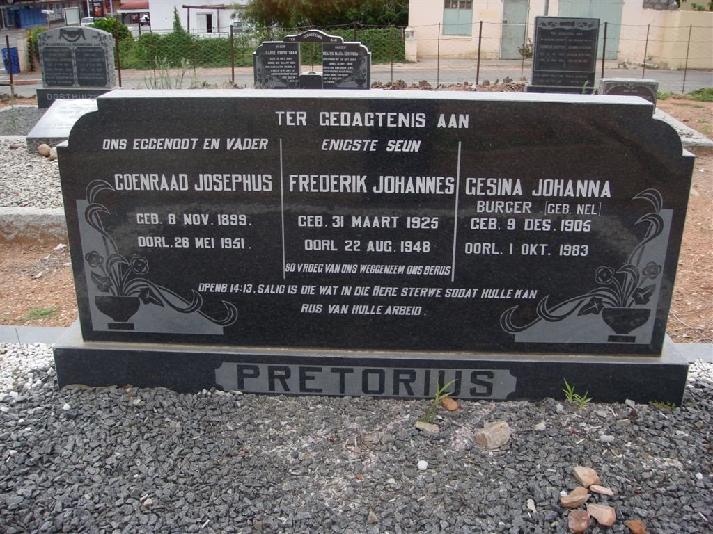 PRETORIUS Coenraad Josephus 1899-1951 &amp; Gesina Johanna BURGER previously PRETORIUS née NEL 1905-1983