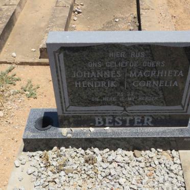 BESTER Johannes Hendrik &amp; Magrhieta Cornelia