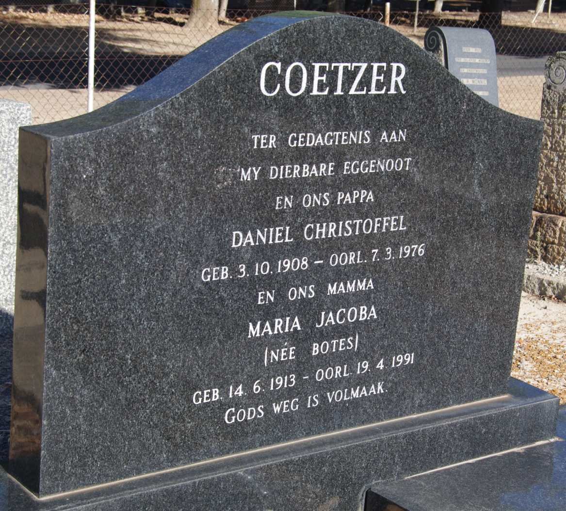 COETZER Daniel Christoffel 1908-1976 &amp; Maria Jacoba BOTES 1913-1991
