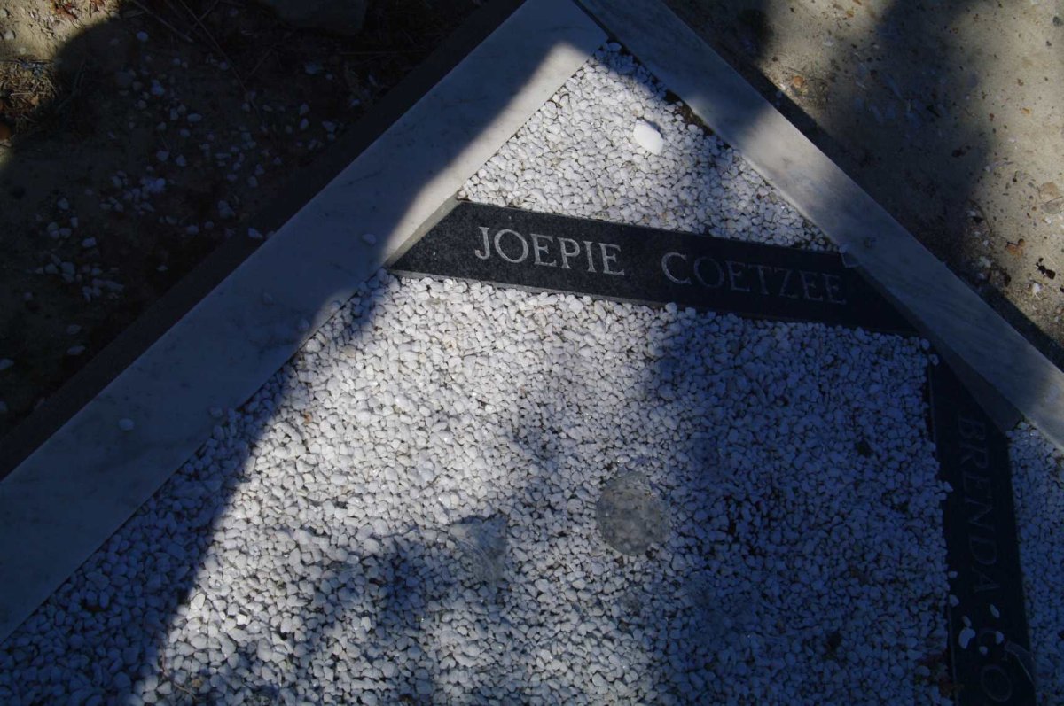 COETZEE Joepie 1947-1997 &amp; Brenda 1954-1998
