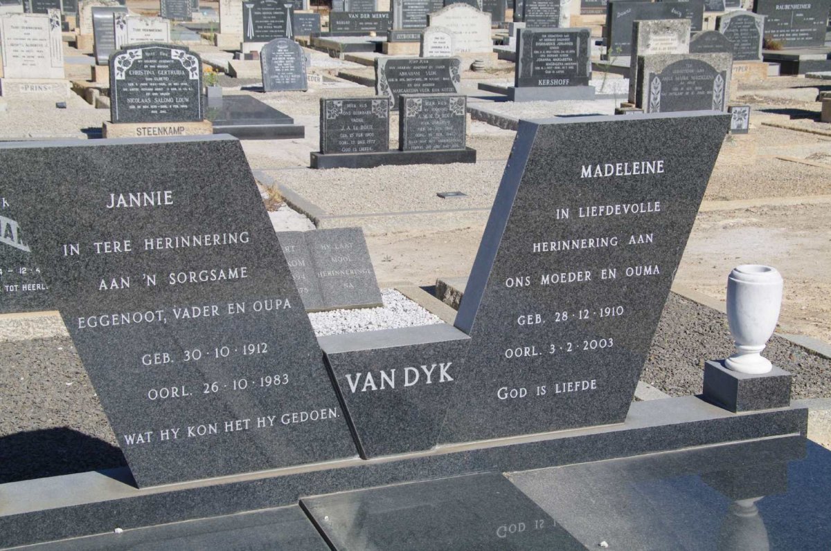 DYK Jannie, van 1912-1983 &amp; Madeleine 1910-2003