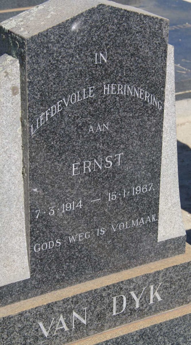 DYK Ernst, van 1914-1967