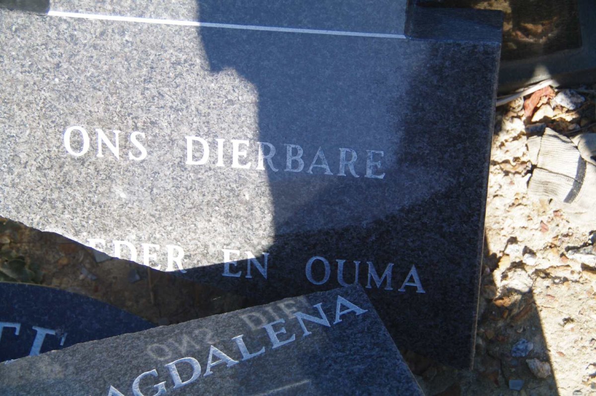 HOFMEESTER Clara Magdalena 1922-2006 :: ? Frances Rina 1954-1994