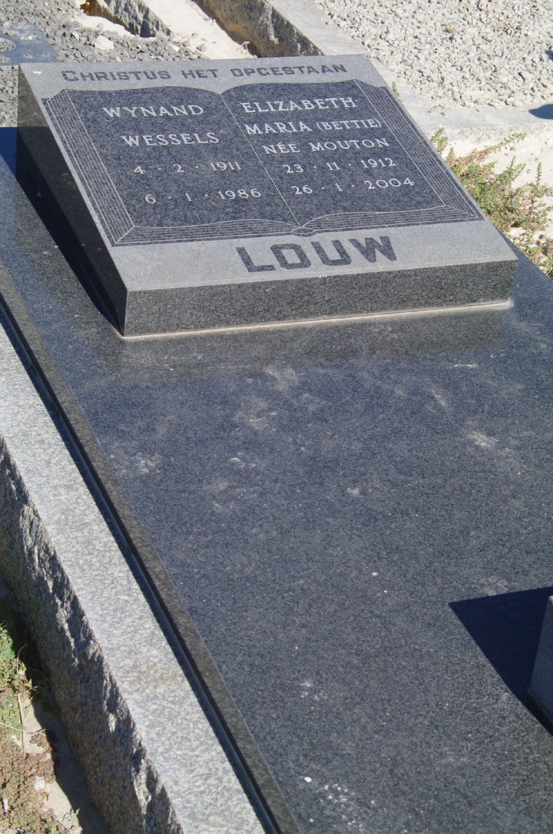 LOUW Wynand Wessel 1911-1986 &amp; Elizabeth Maria MOUTON 1912-2004