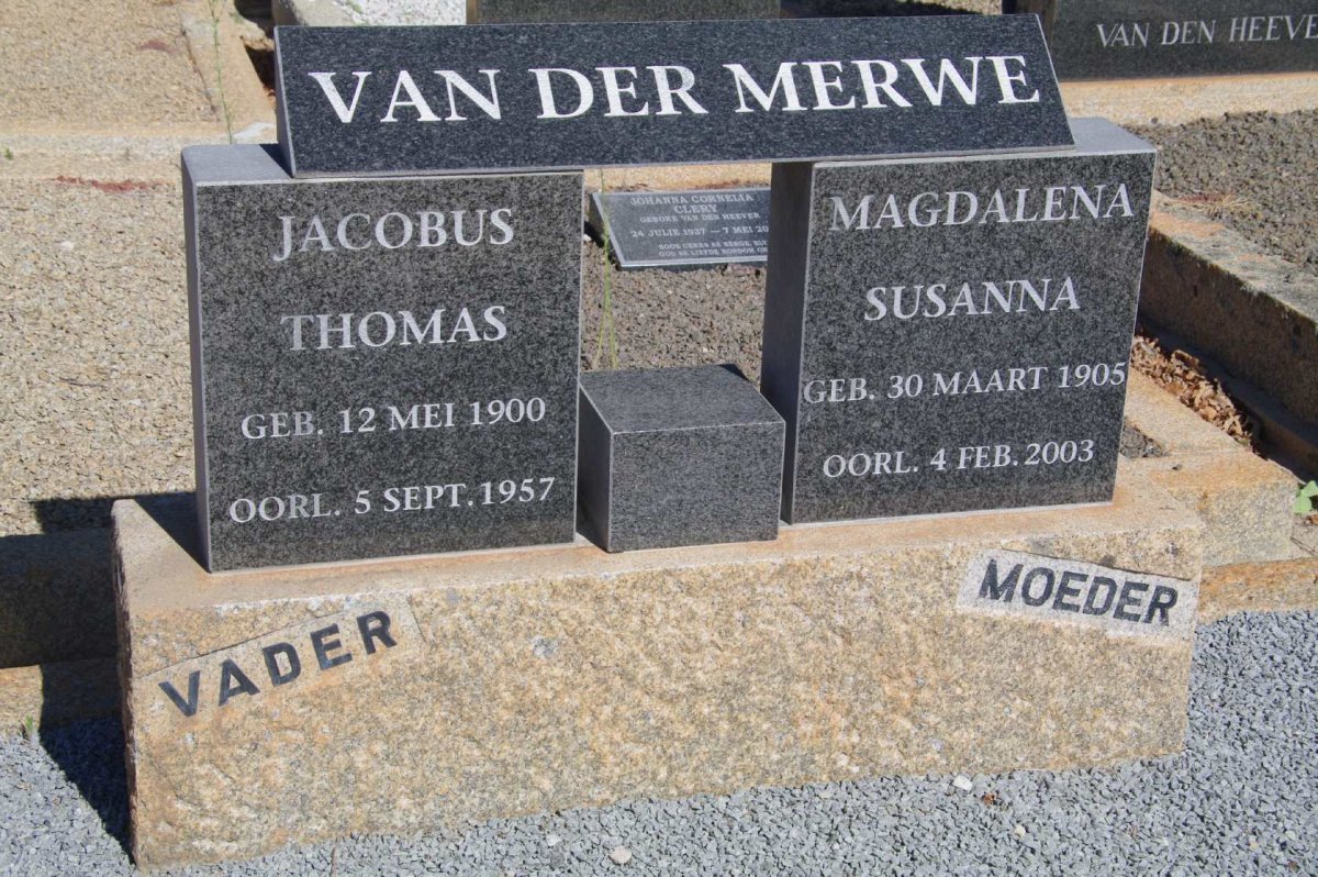 MERWE Jacobus Thomas, van der 1900-1957 &amp; Magdalena Susanna 1905-2003