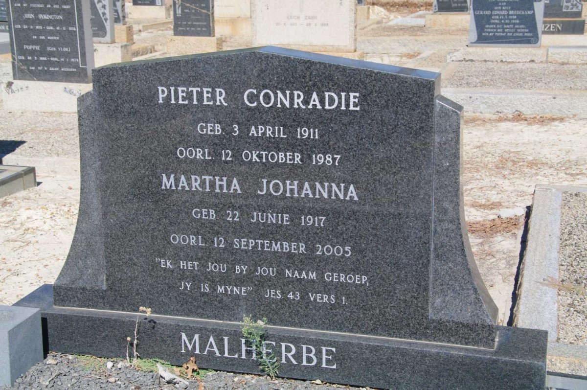 MALHERBE Pieter Conradie 1911-1987 &amp; Martha Johanna 1917-2005