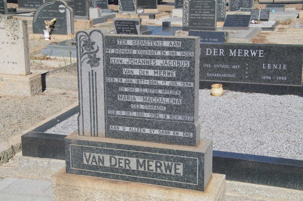 MERWE Johannes Jacobus, van der 1877-1954 &amp; Maria Magdalena CONRADIE 1881-1972