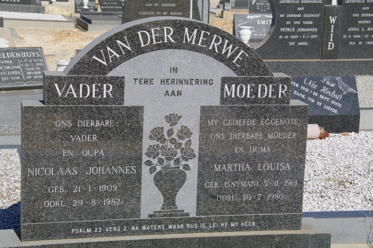 MERWE Nicolaas Johannes, van der 1909-1982 &amp; Martha Louisa SNYMAN 1913-1980