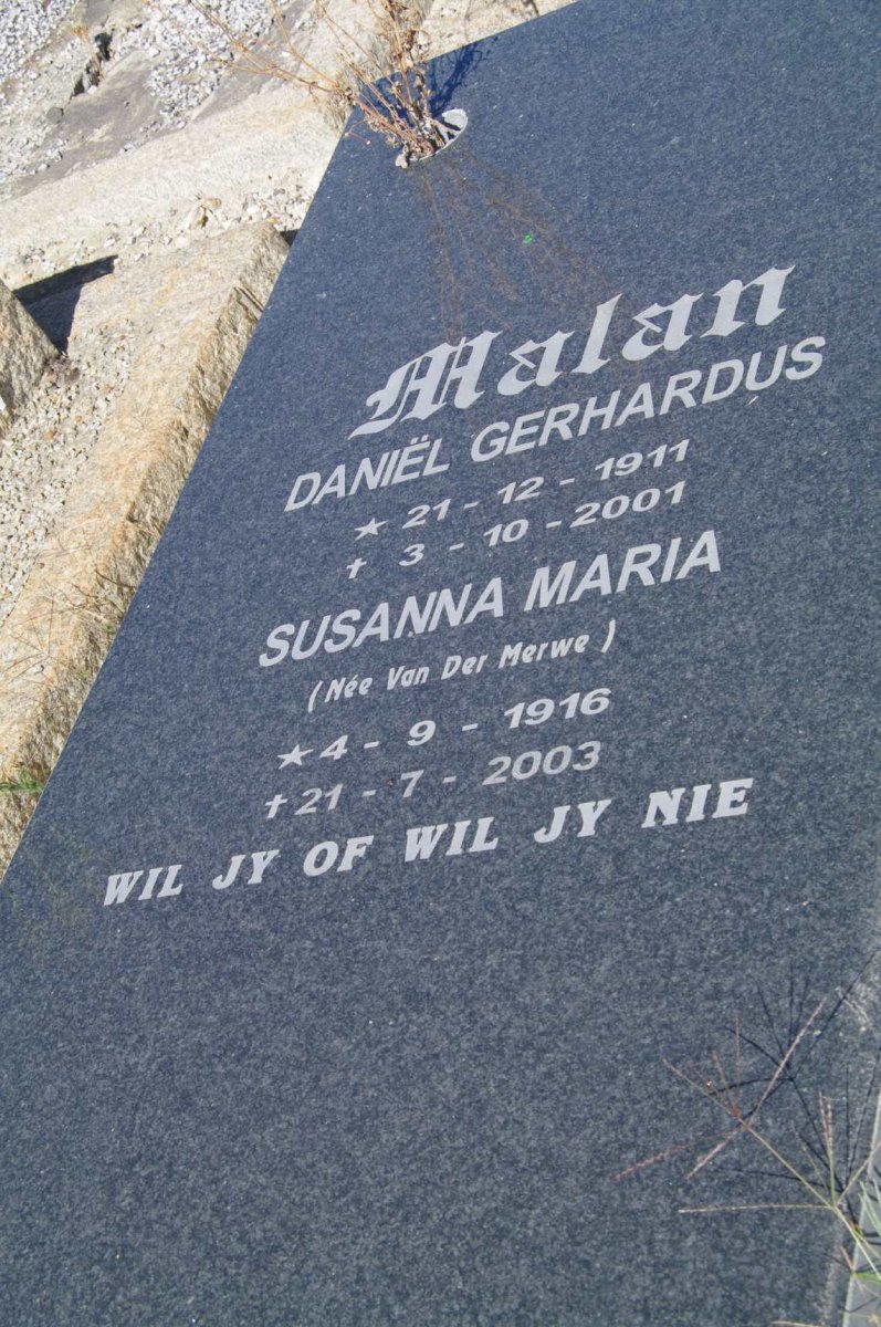 MALAN Daniël Gerhardus 1911-2001 &amp; Susanna Maria van der MERWE 1916-2003