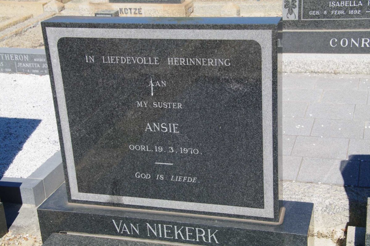 NIEKERK Ansie, van -1970