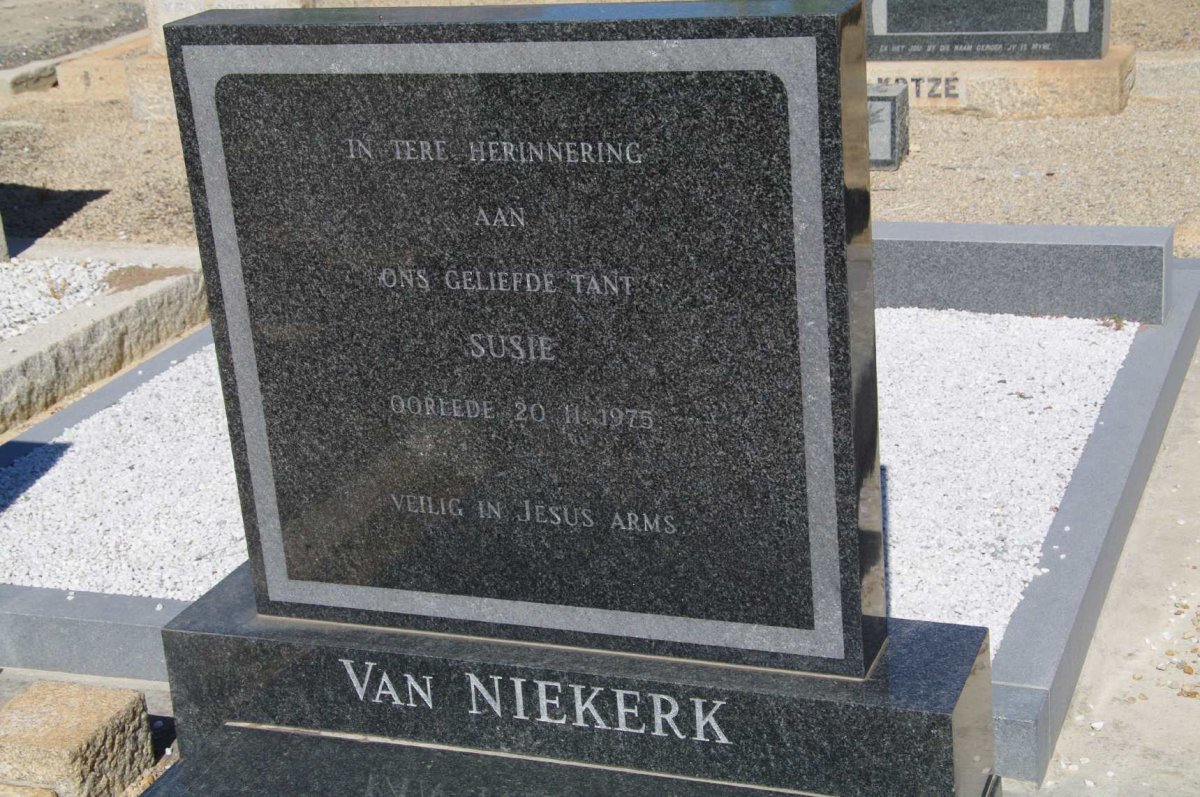 NIEKERK Susie, van -1975