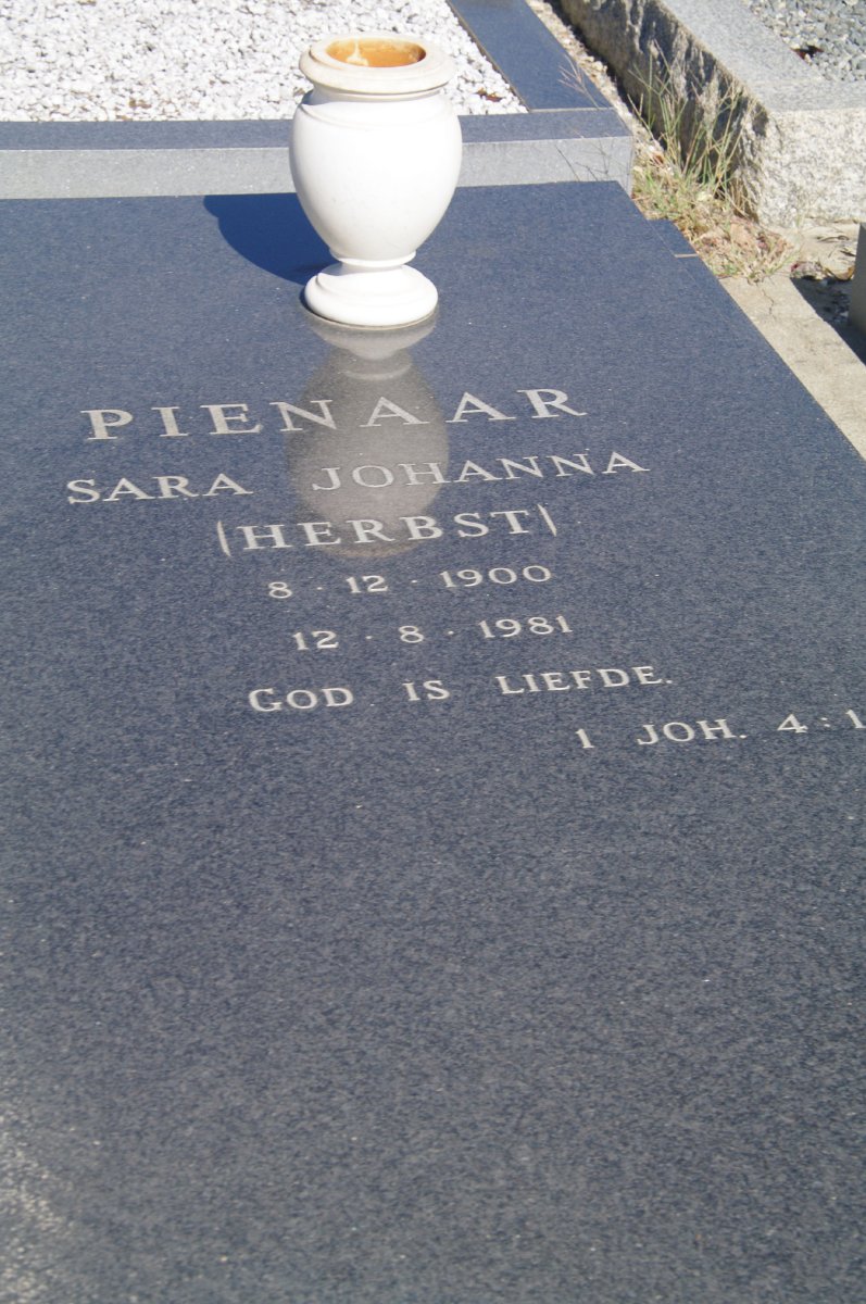 PIENAAR Sara Johanna nee HERBST 1900-1981