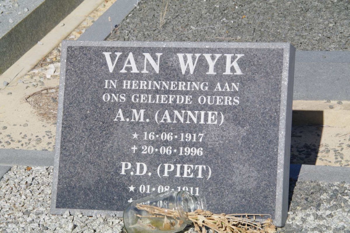 WYK P.D., van 1911-? &amp; A.M. 1917-1996