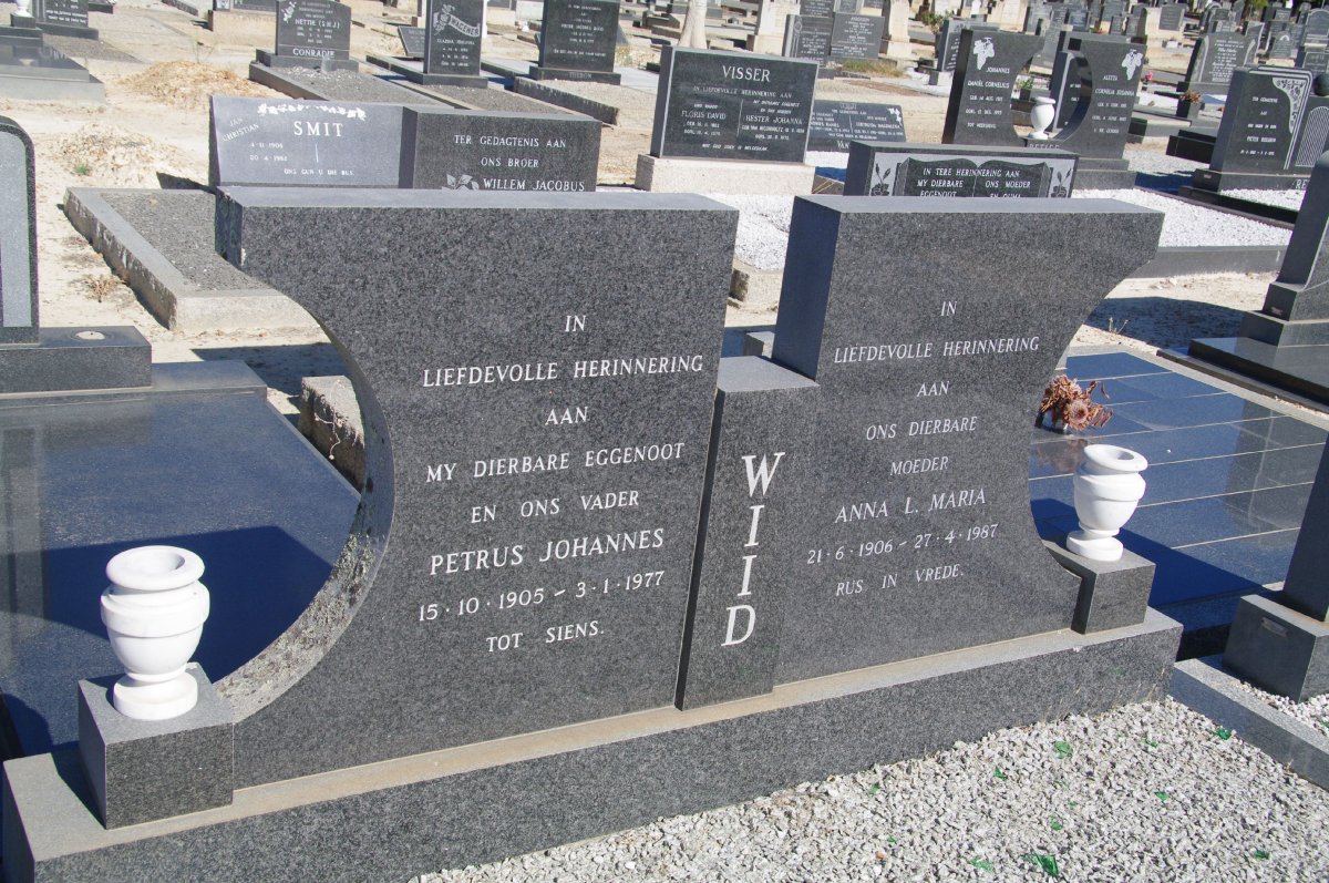 WIID Petrus Johannes 1905-1977 &amp; Anna L. Maria 1906-1987