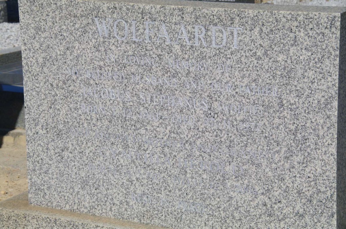 WOLFAARDT Jacobus Stephanus 1910-1977 &amp; Cynthia Herold 1915-2004