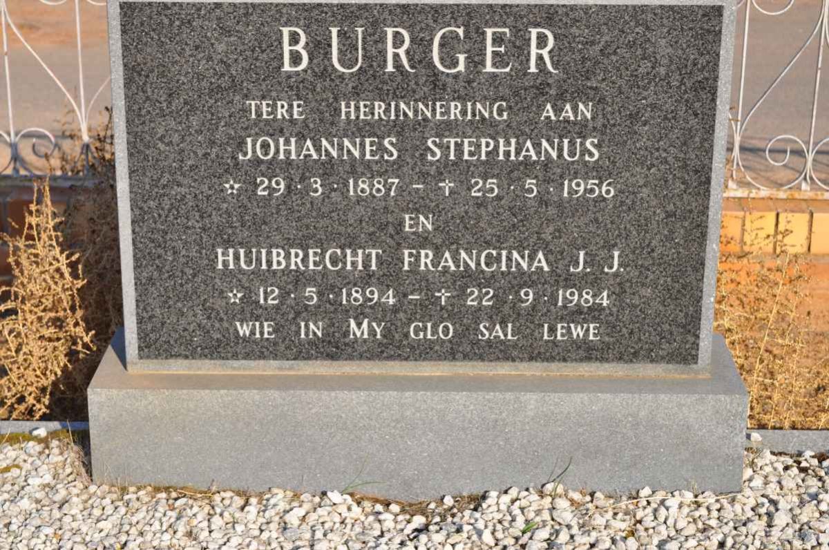 BURGER Johannes Stephanus 1887-1956 &amp; Huibrecht Francina J.J. 1894-1984