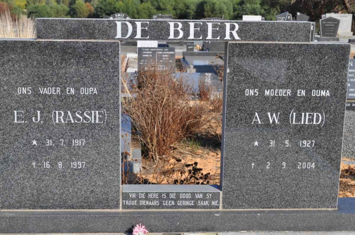 BEER E.J., de 1917-1997 &amp; A.W. 1927-2004