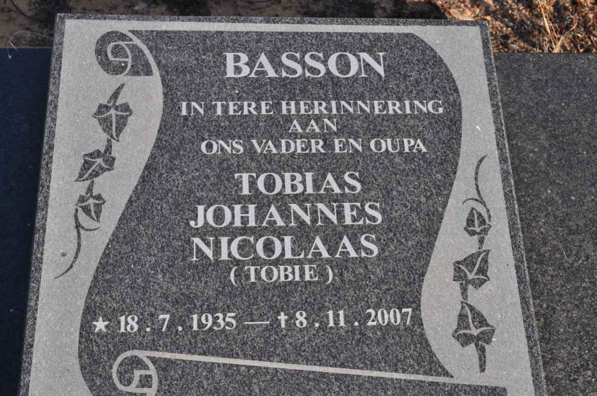 BASSON Tobias Johannes Nicolaas 1935-2007
