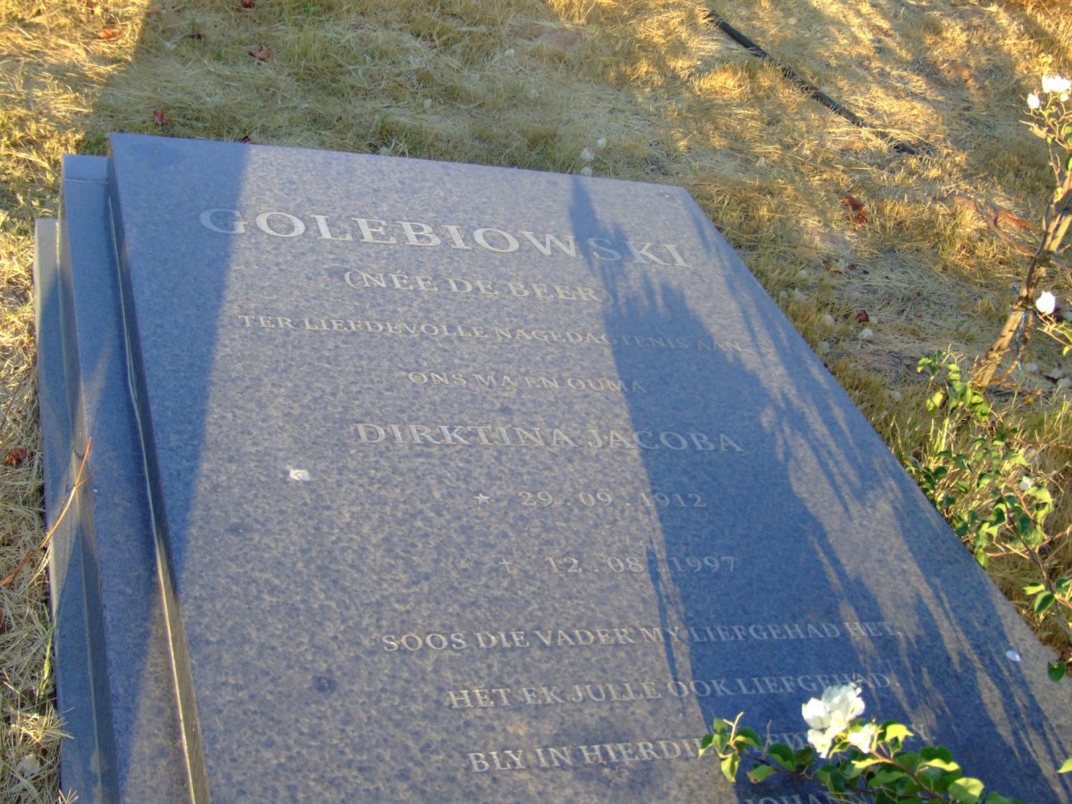 GOLEBIOWSKI Dirktina Jacoba nee  DE BEER 1912-1997