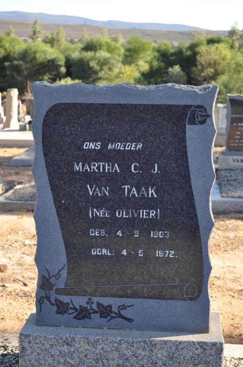 TAAK Martha C.J., van nee OLIVIER 1903-1972