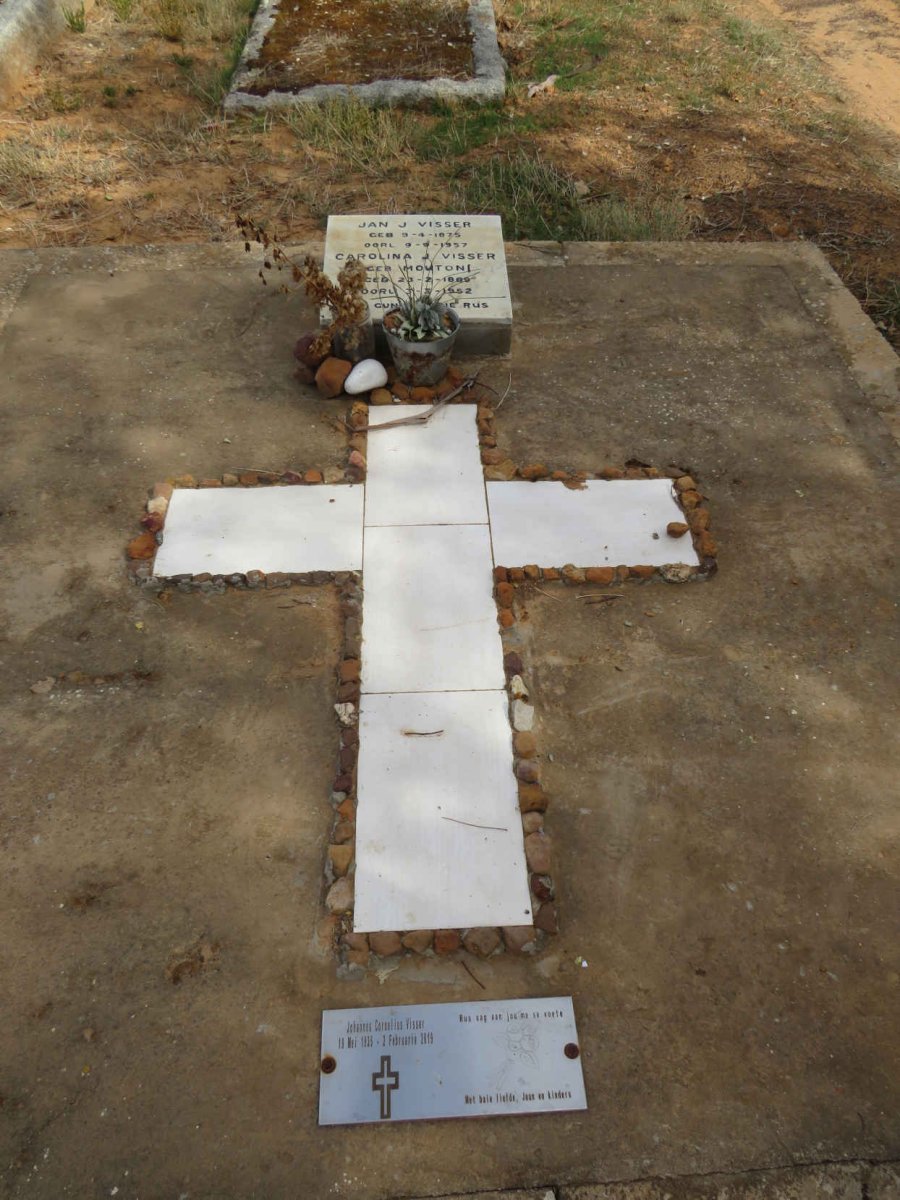 VISSER Jan J. 1875-1957 & Carolina J. MOUTON 1889-1952 :: VISSER Johannes Cornelius 1935-2019_1