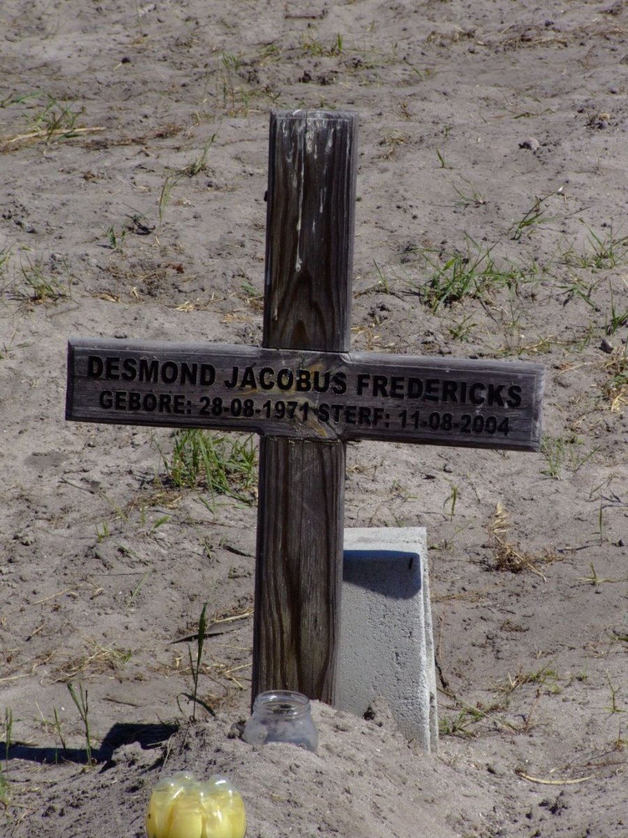 FREDERICKS Desmond Jacobus 1971-2004