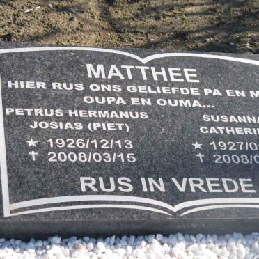 MATTHEE Petrus Hermanus Josias 1926-2008 &amp; Susanna Catherina 1927-2008