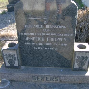 Western Cape, CALEDON district, Riviersonderend, Lindeshof, Leeuwkraal 155, farm cemetery