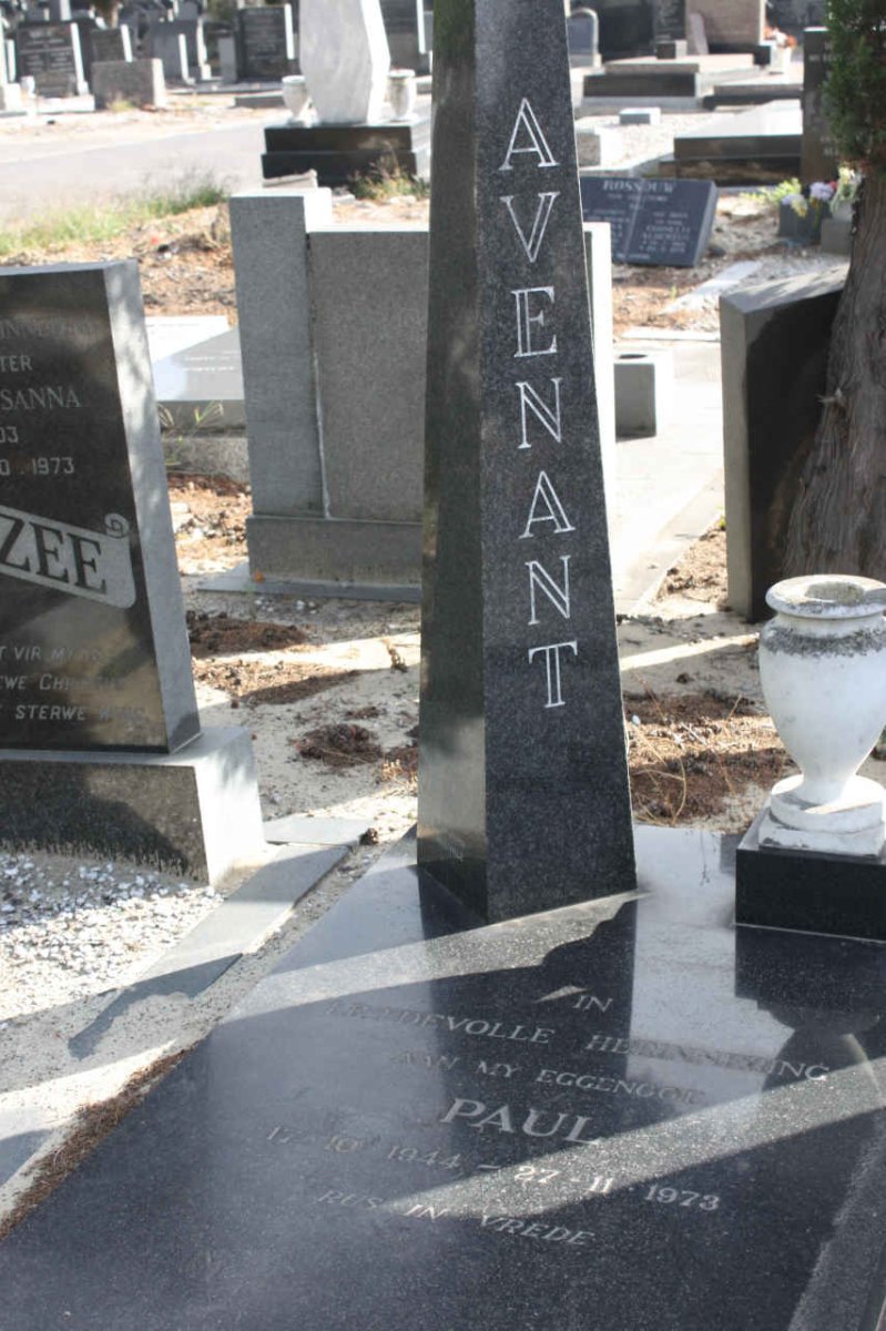 AVENANT Paul 1944-1973