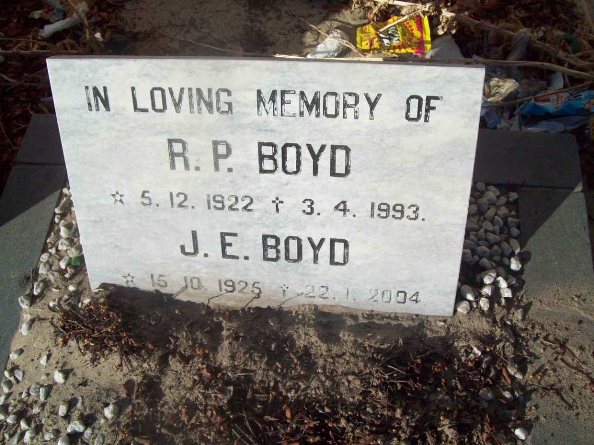 BOYD R.P. 1922-1993 &amp; J.E. 1925-2004