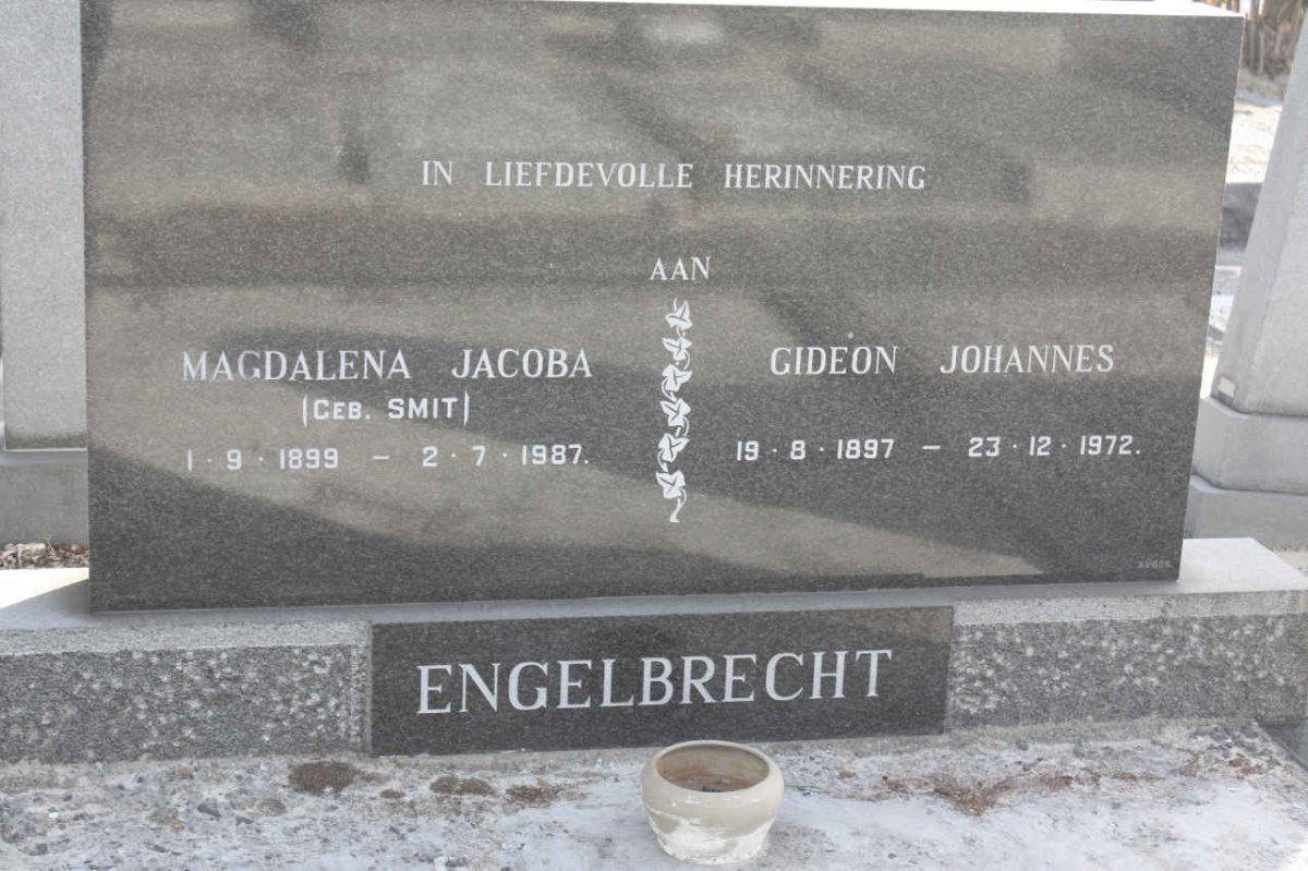 ENGELBRECHT Gideon Johannes 1897-1972 &amp; Magdalena Jacoba SMIT 1899-1987