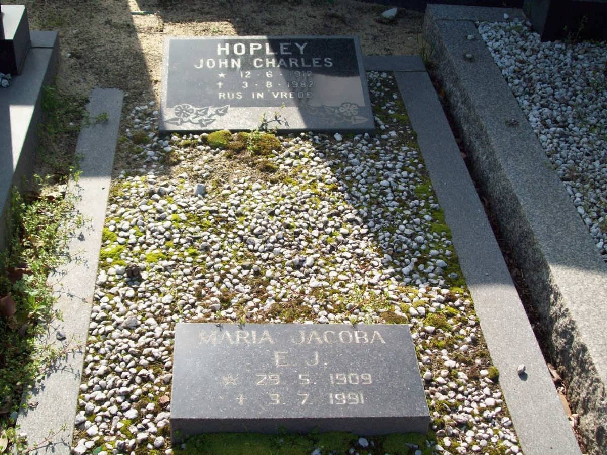 HOPLEY John Charles 1912-1982 &amp; Maria Jacoba E.J. 1909-1991
