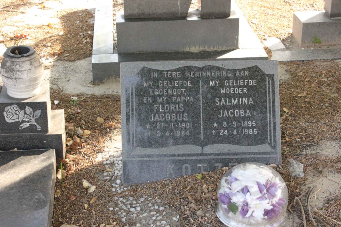 KOTZE Floris Jacobus 1901-1984 &amp; Salmina Jacoba 1895-1985