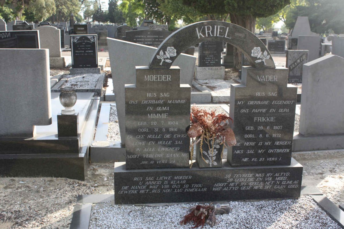 KRIEL Frikkie 1907-1972 &amp; Mimmie 1904-1991