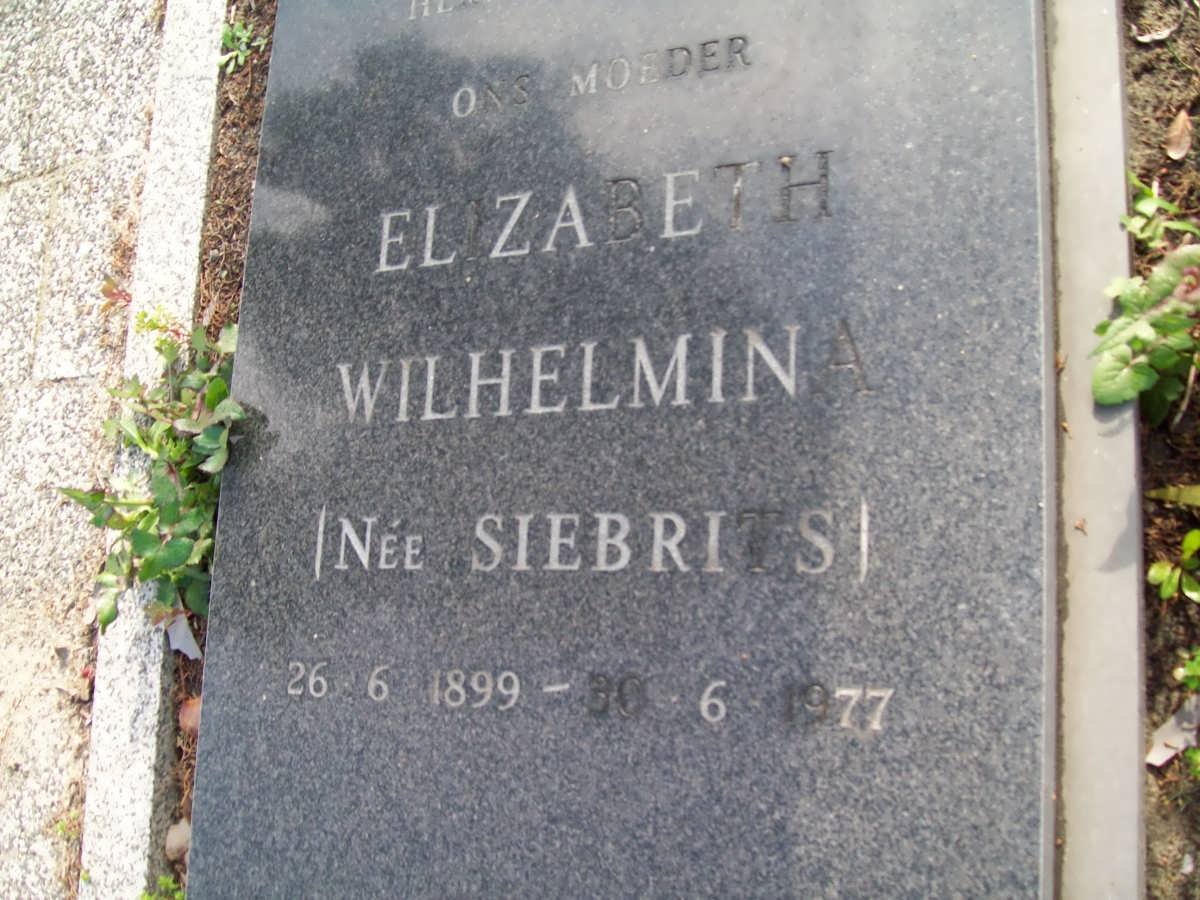 LOUW Elizabeth Wilhelmina nee SIEBRITS 1899-1977