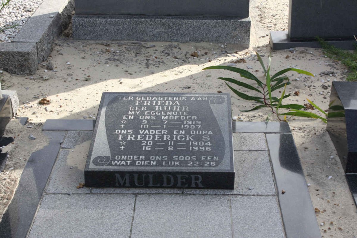 MULDER Frederick S. 1904-1996 &amp; Frieda BUHR 1919-1987