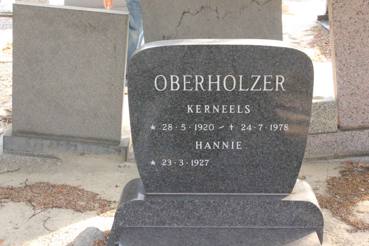 OBERHOLZER Kerneels 1920-1978 &amp; Hannie 1927-