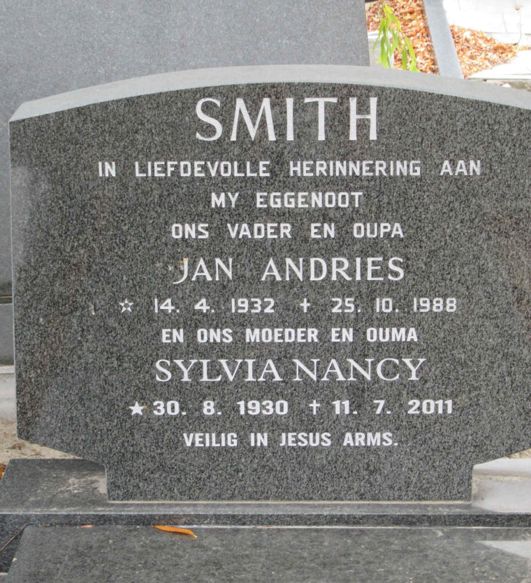 SMITH Jan Andries 1932-1988 &amp; Sylvia Nancy 1930-2011