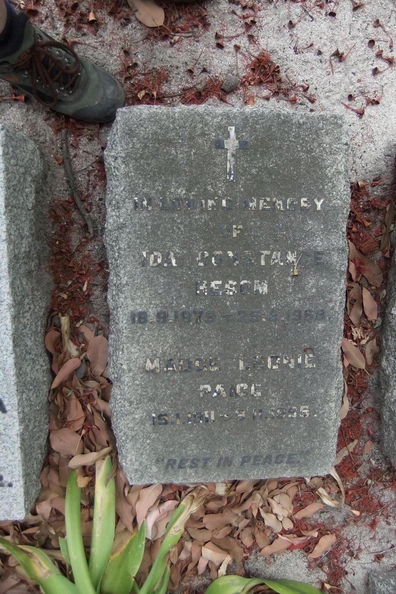 HESOM Ida Constance 1879-1968 :: PAIGE Madge Leonie 1911-19?5