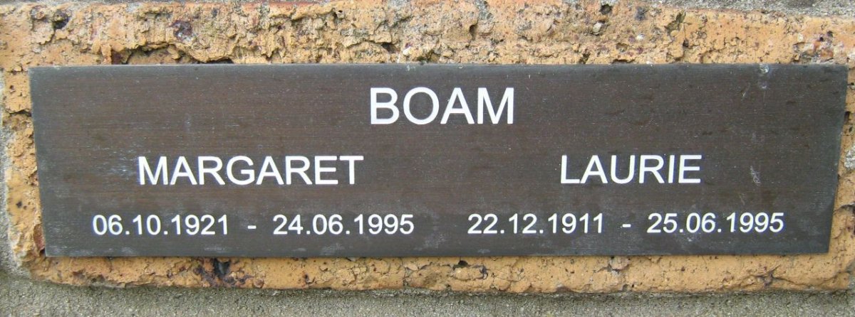 BOAM Laurie 1911-1995 &amp; Margaret 1921-1995