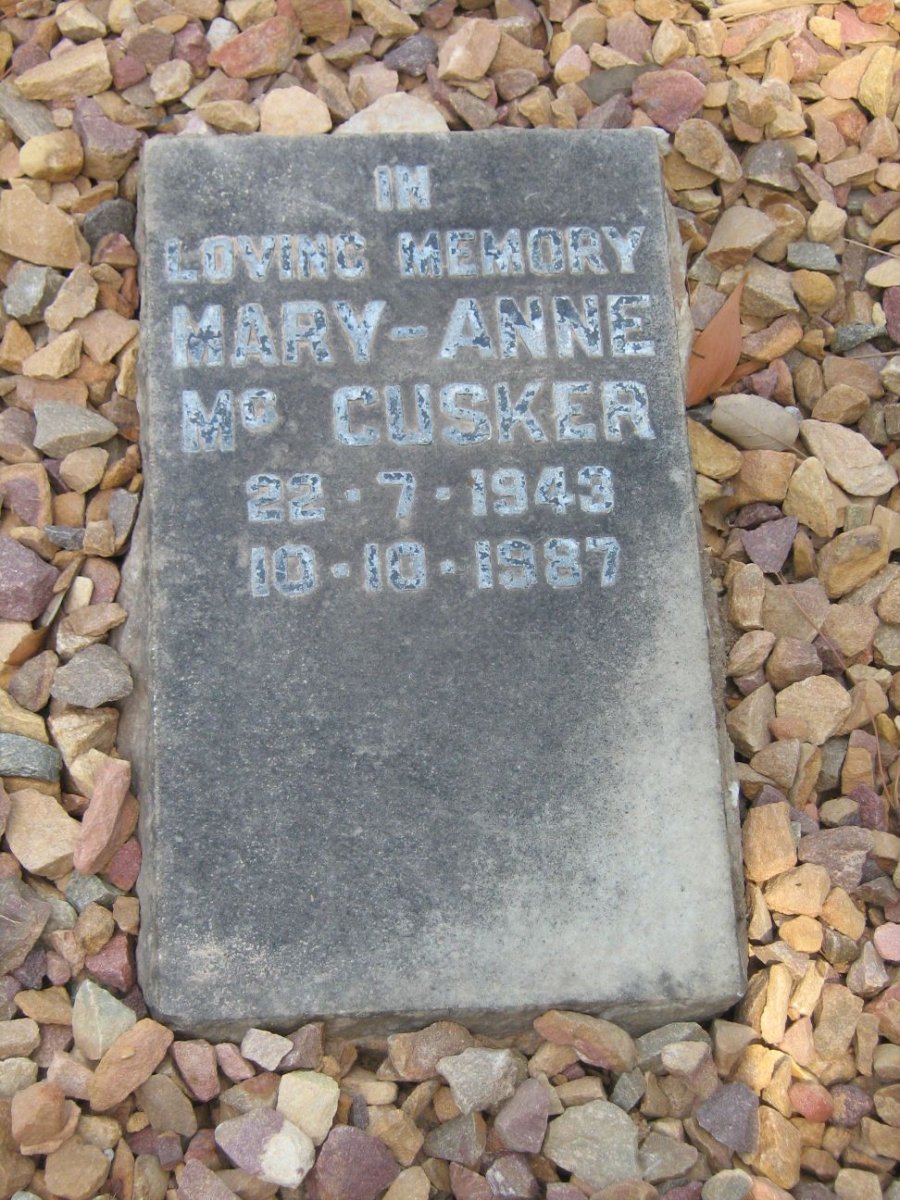 McCUSKER Mary-Anne 1943-1987